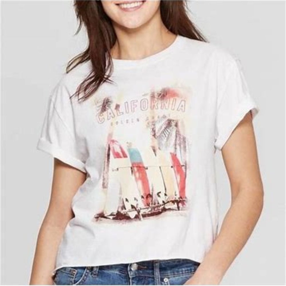 Grayson Threads California Crop Top Medium